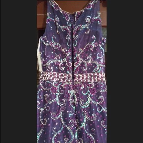 Tiffany Eggplant dress - Picture 4 of 9